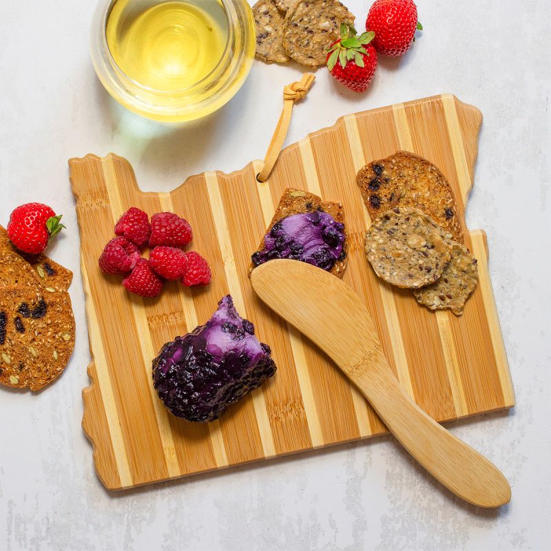 Oregon Charcuterie Board with Spreader Knife Gift Set - 2