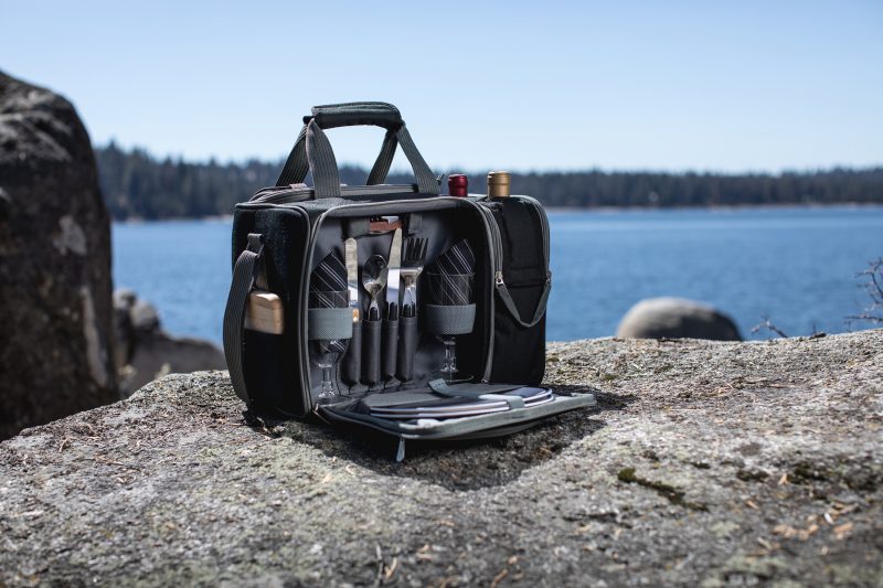 Malibu - Picnic Tote w/Deluxe Picnic Service for 2 - Solid Colors - 4