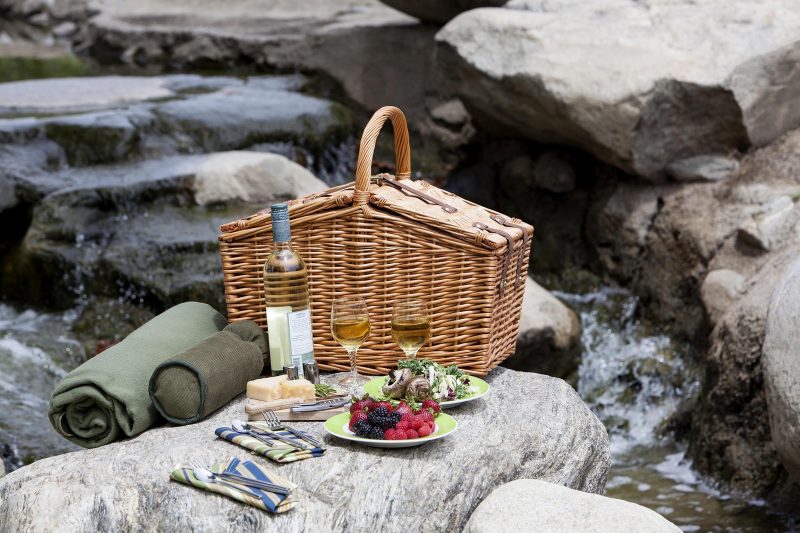 Somerset Double Lid Deluxe Picnic Basket w/Service for 2 - 5