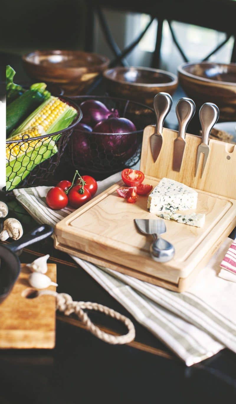 Asiago Cutting & Cheese Board w/Tuck Away Panel & 4 Cheese Tools - 9